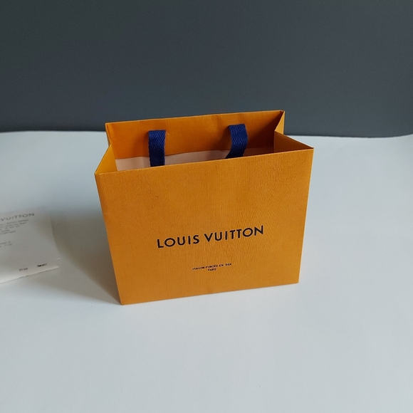 Louis Vuitton Set, Small Box, Bag and Envelope - Picture 10 of 14